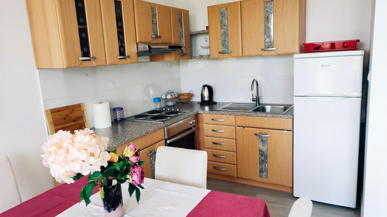 Apartment Bitinada Rovinj Exterior photo